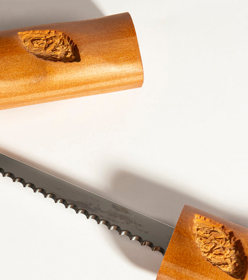 Couteau baguette pain ustensile cuisine lame cachee