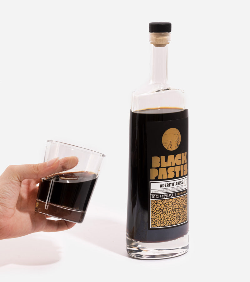 L'avant gardiste L'apéro Pastis noir pastis anis réglisse