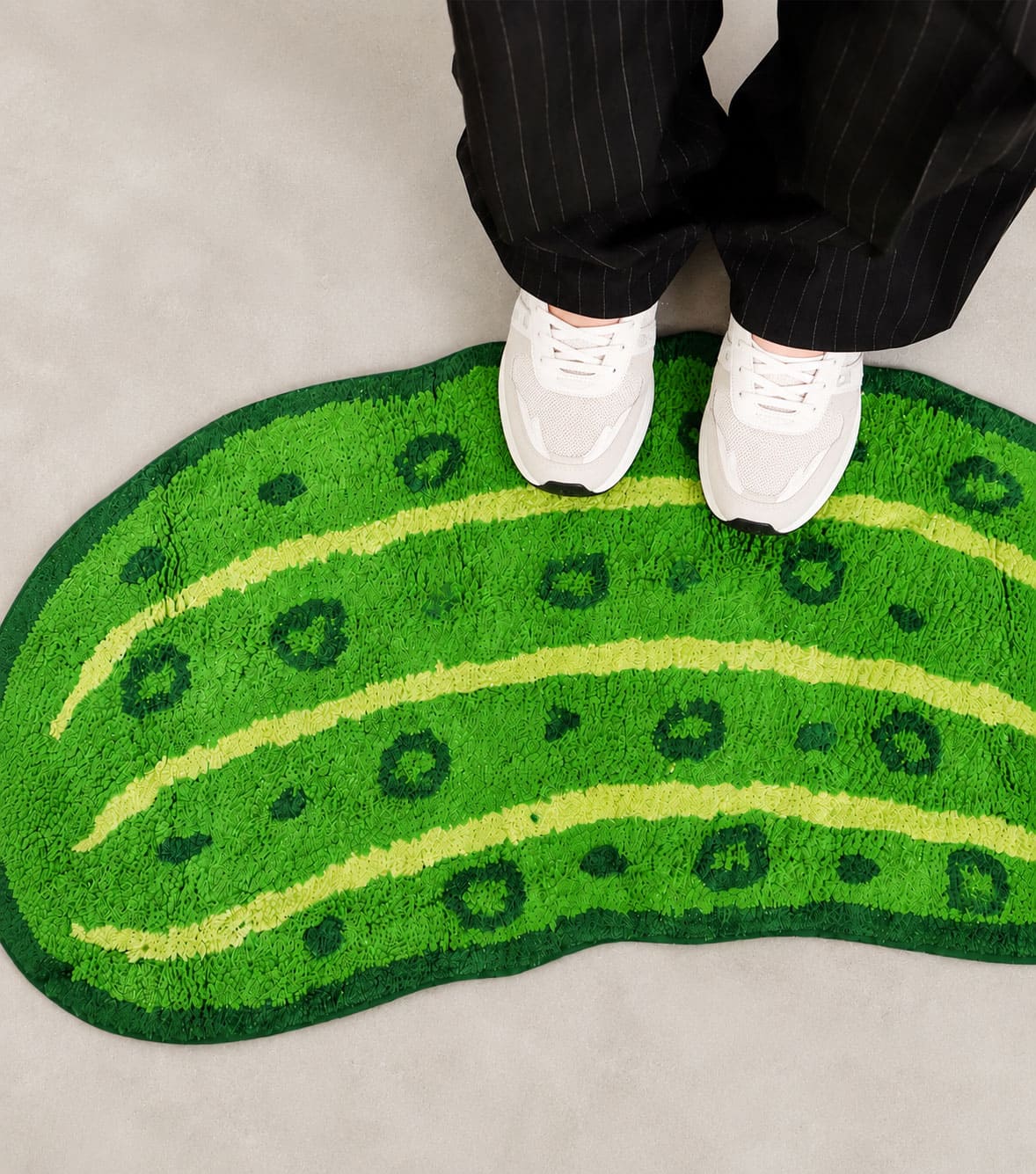 Tapis Cornichon géant moelleux déco fun