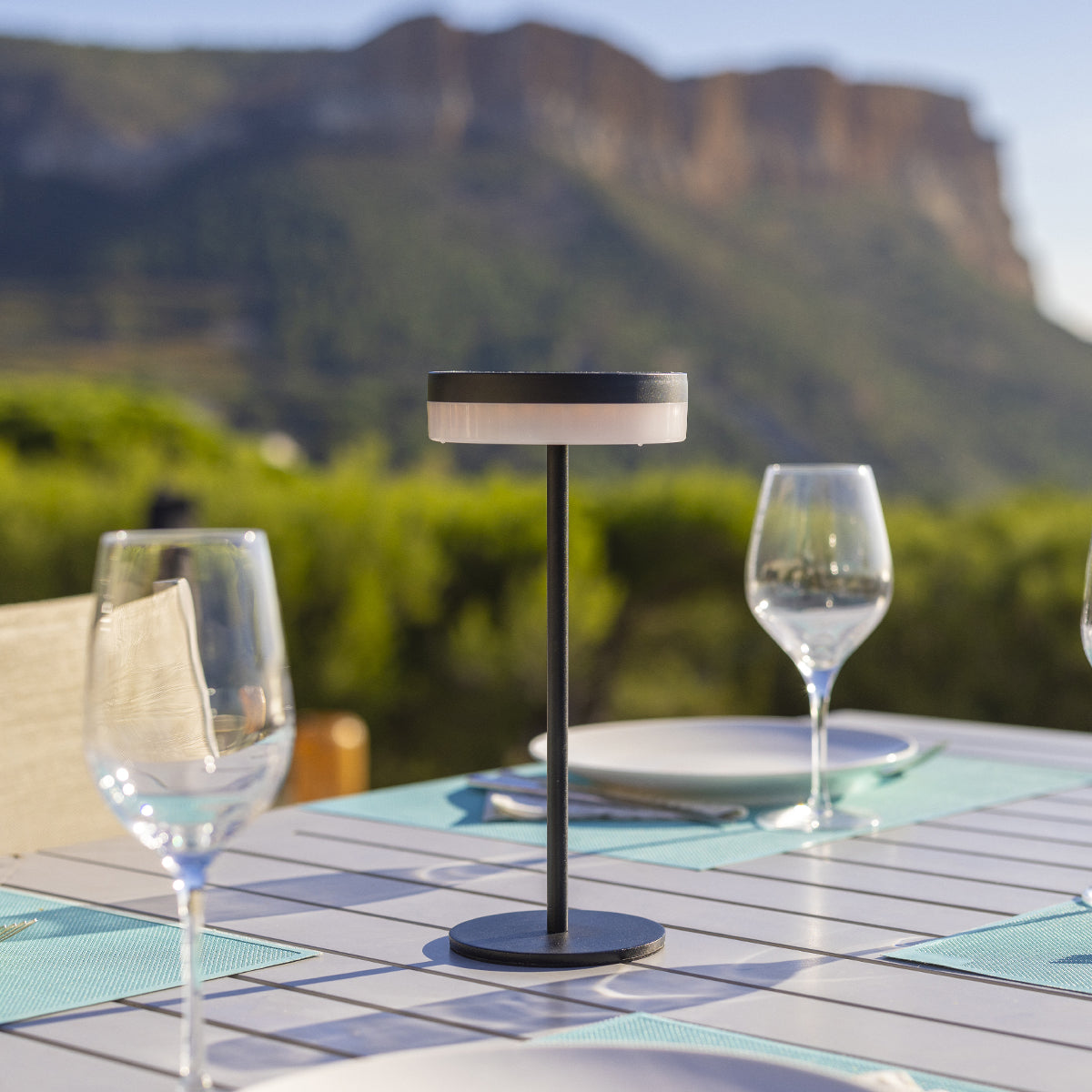 Red Deco Vivia Mini Solar H27cm lampe solaire table dimmable