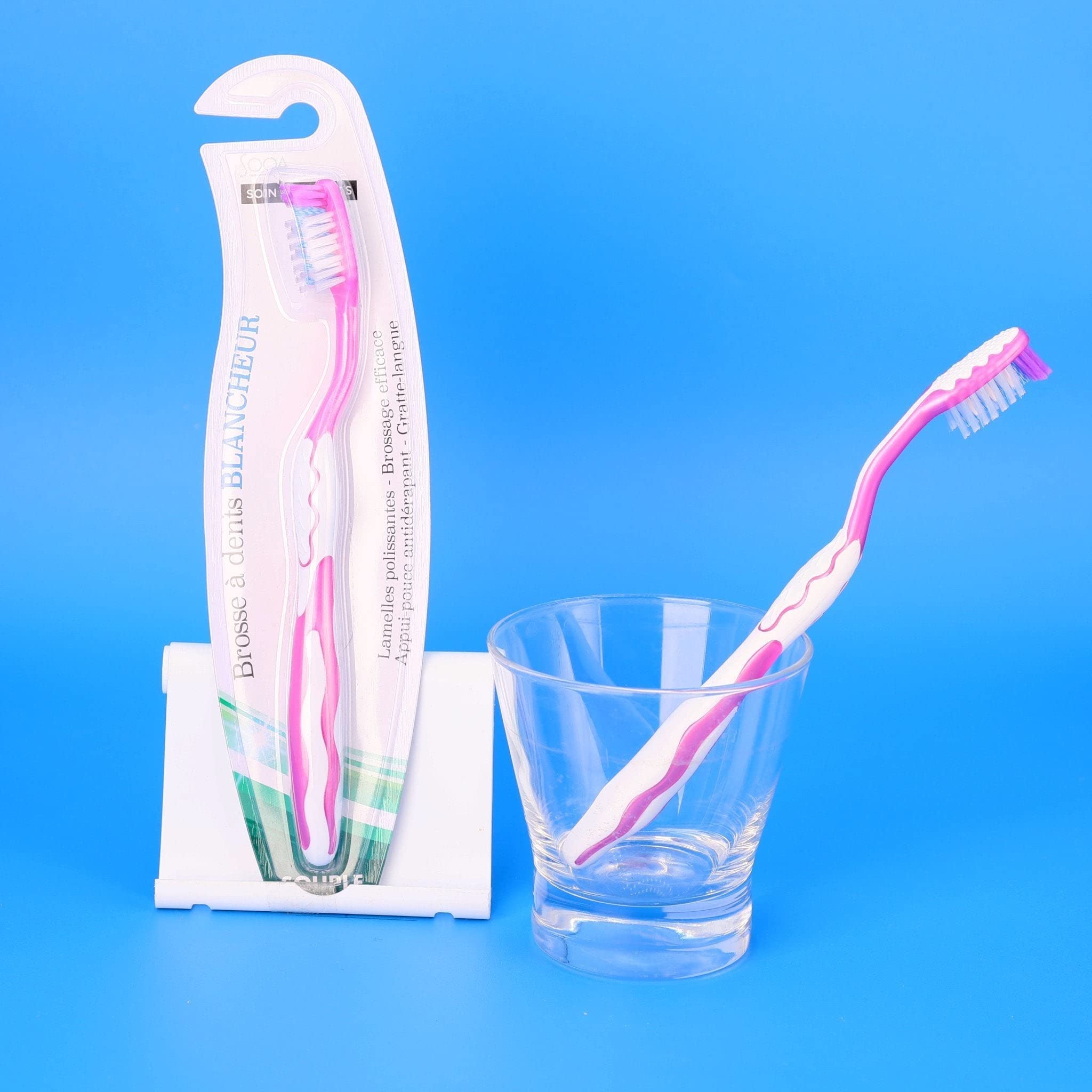 Leader Price Sooa brosse à dents blancheur