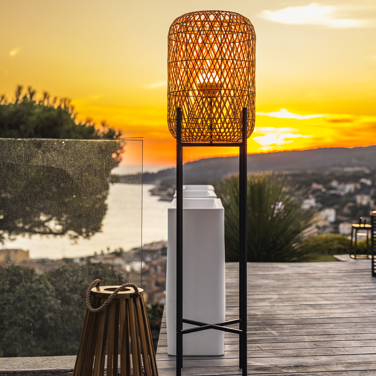 Red Deco Stanley lampadaire sans fil 150cm rotin RGB