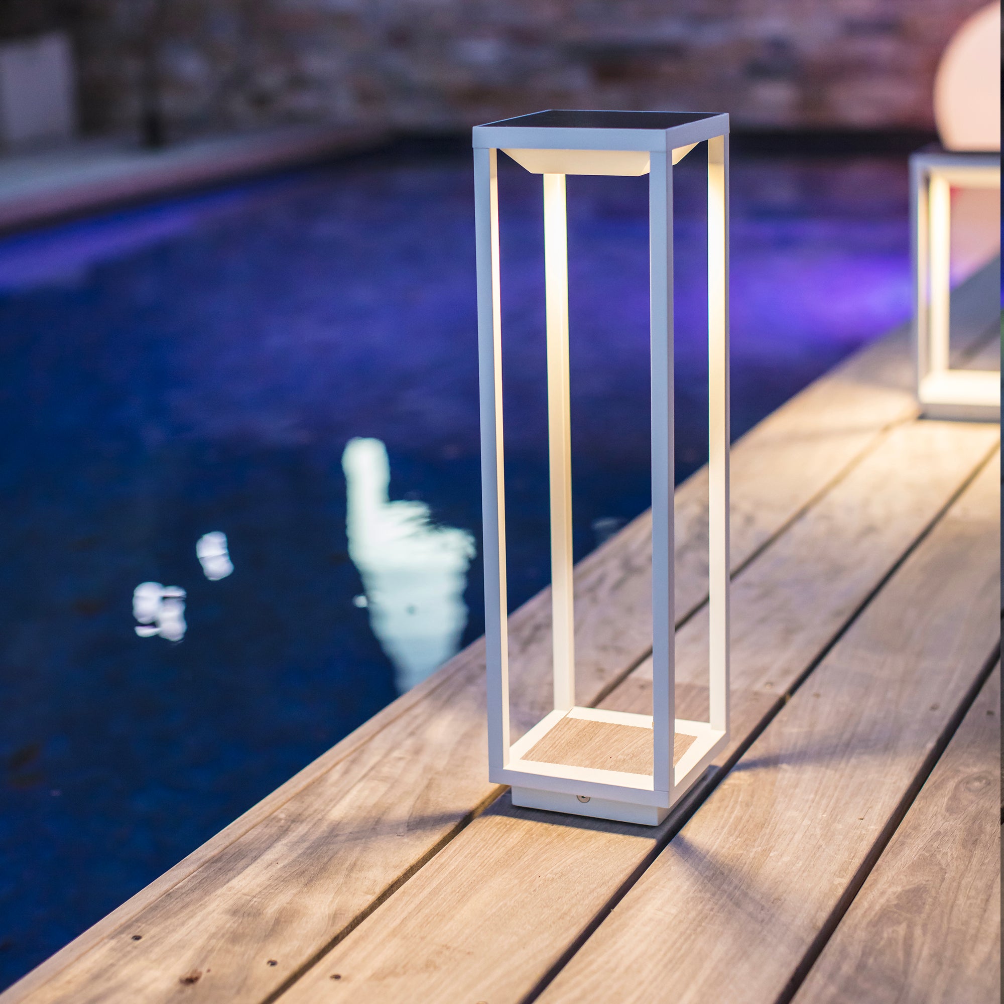 Red Deco Big Hydra lanterne solaire blanche LED blanc chaud H52,5cm