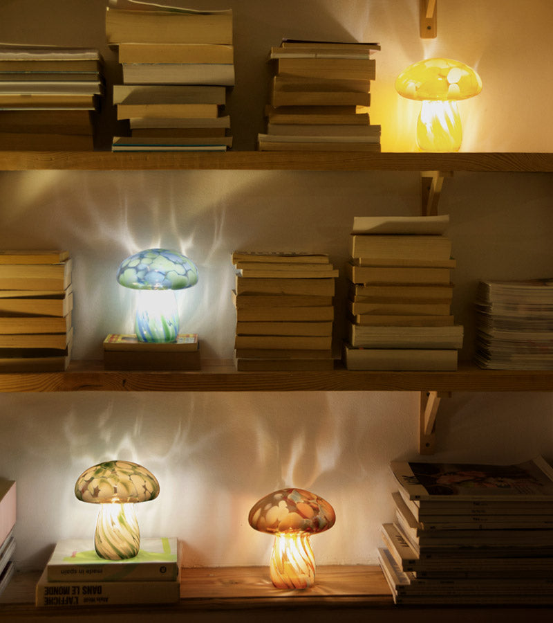 L'avant gardiste lampe champignon verre sans fil multicolore