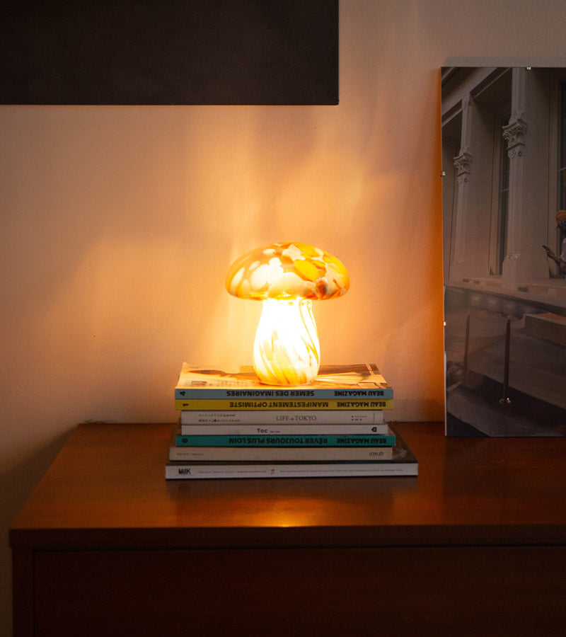 L'avant gardiste lampe champignon verre sans fil multicolore