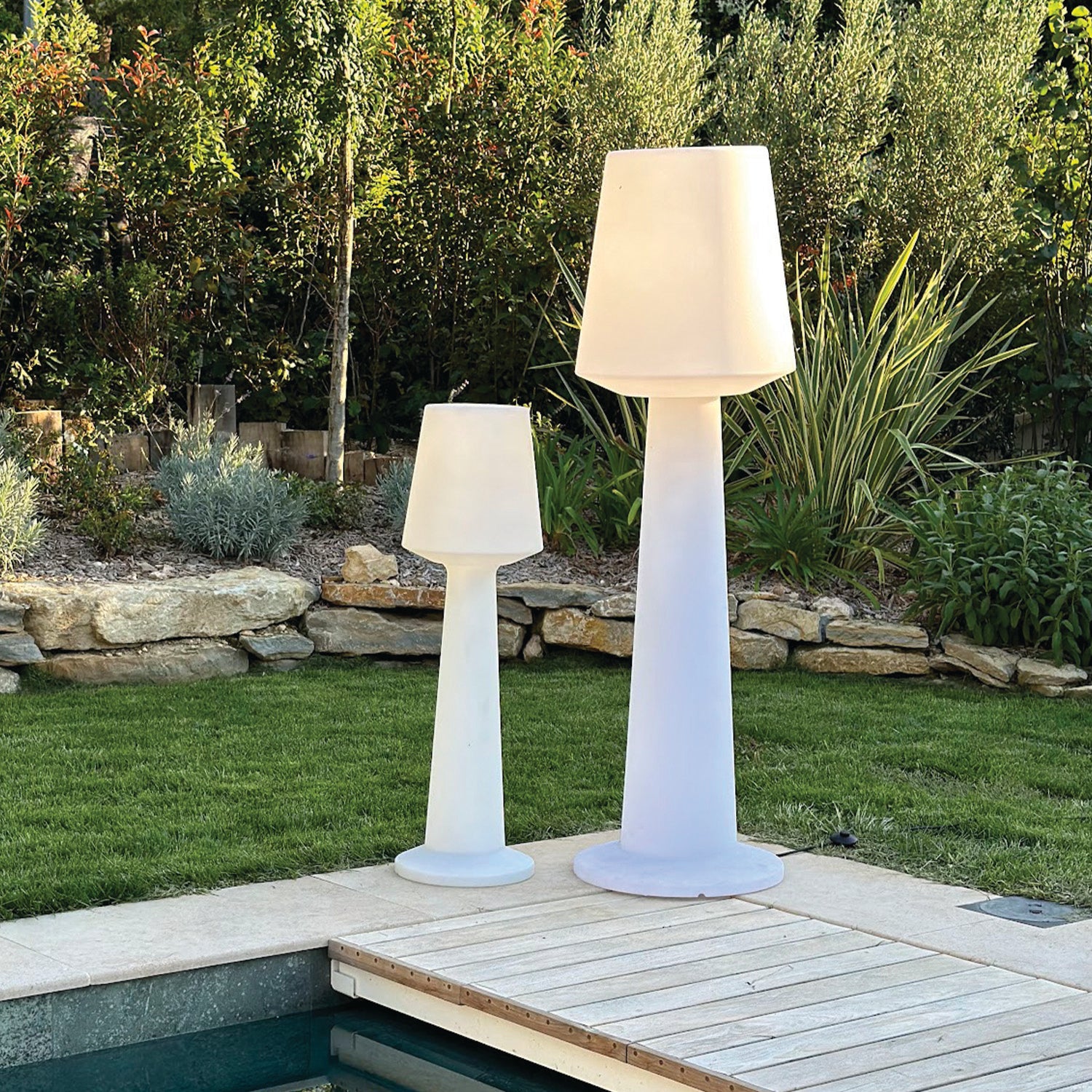 Red Deco Austral W170 H170cm lampadaire filaire E27 3 lampes