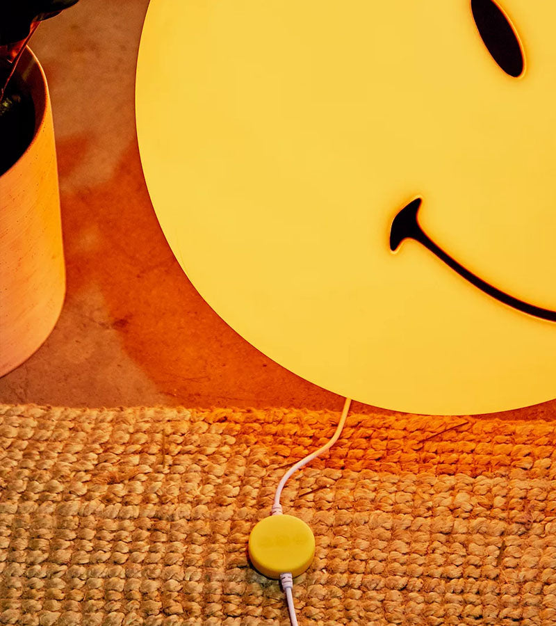 L'avant gardiste Déco lumineuse Lampe Smiley Petit luminaire jaune