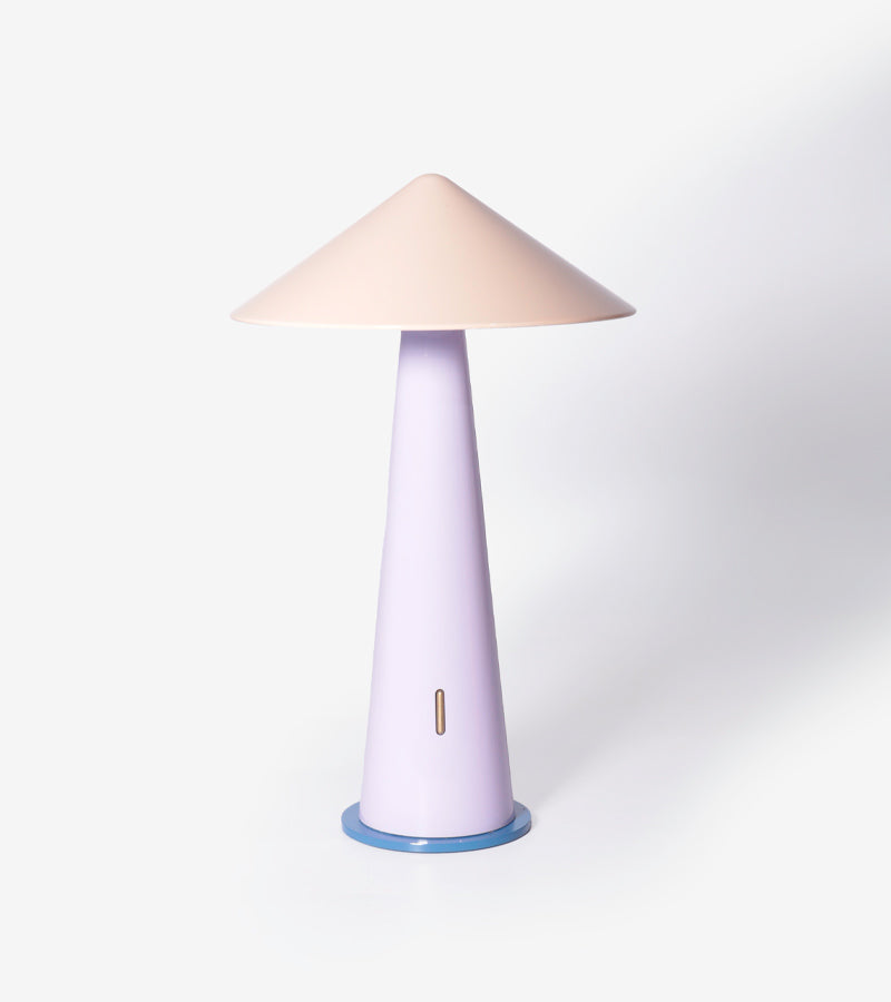 L'avant gardiste Tipsy lampe portable rose poudré