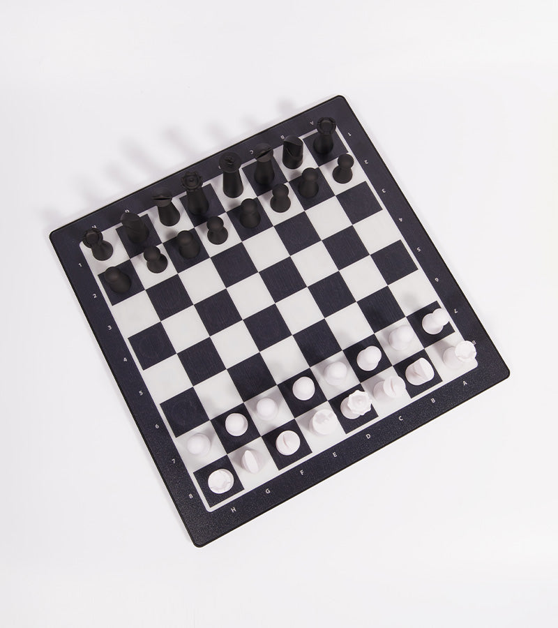 L'avant gardiste GoChess Mini échiquier intelligent connecté