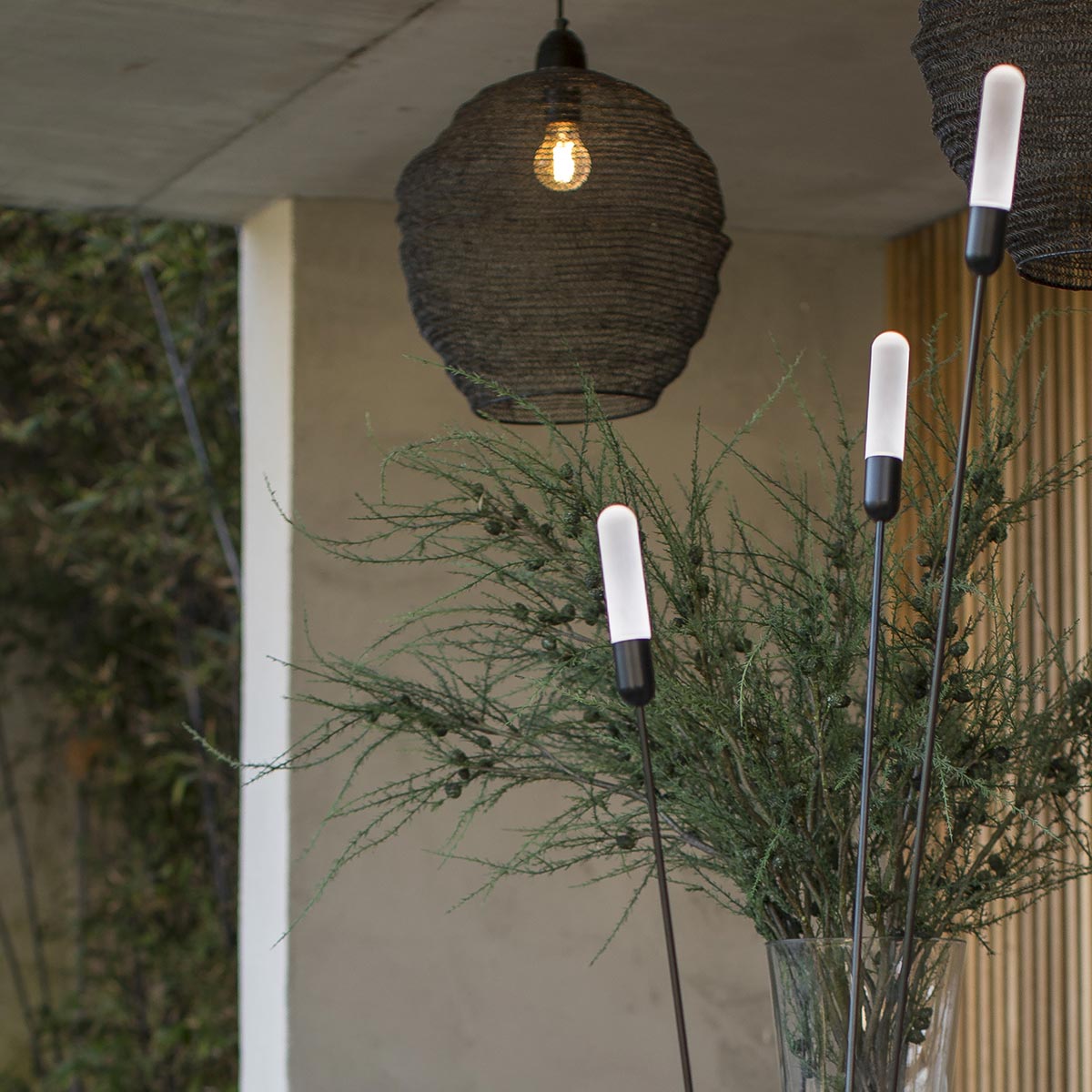 Red Deco Reeds lampadaire filaire LED roseau H156 cm