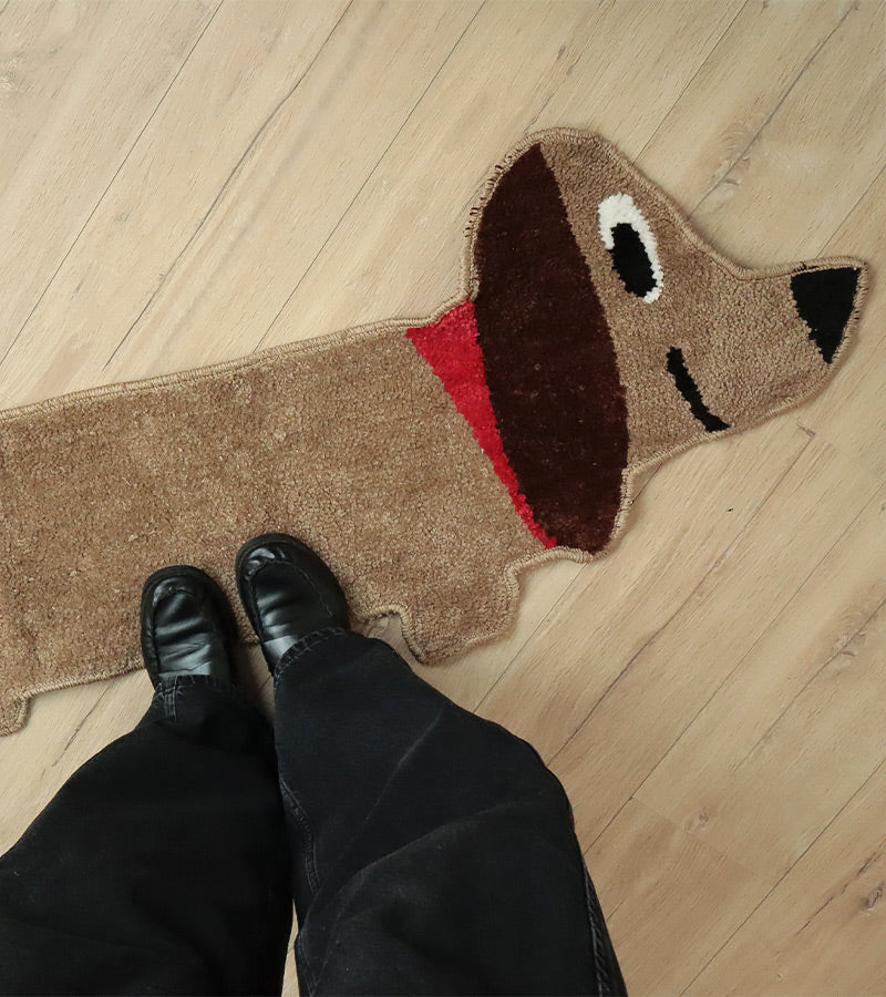 L'avant gardiste tapis teckel paillasson entrée chien