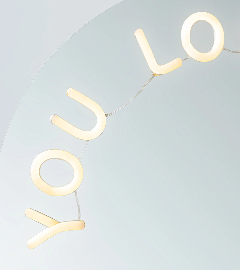 L'avant gardiste You look good miroir LED message