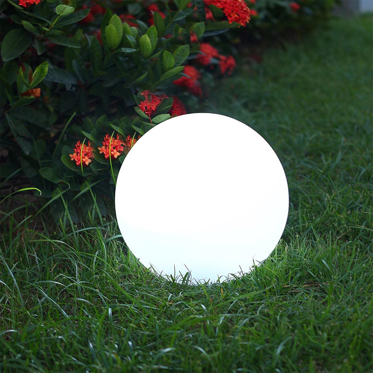 Red Deco Solsty boule solaire flottante 30cm RGB