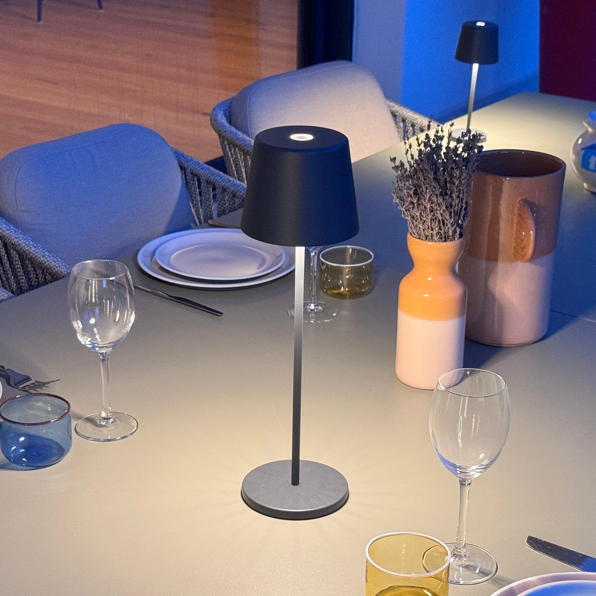 Red Deco Kelly Rock lampe table sans fil H38cm gris
