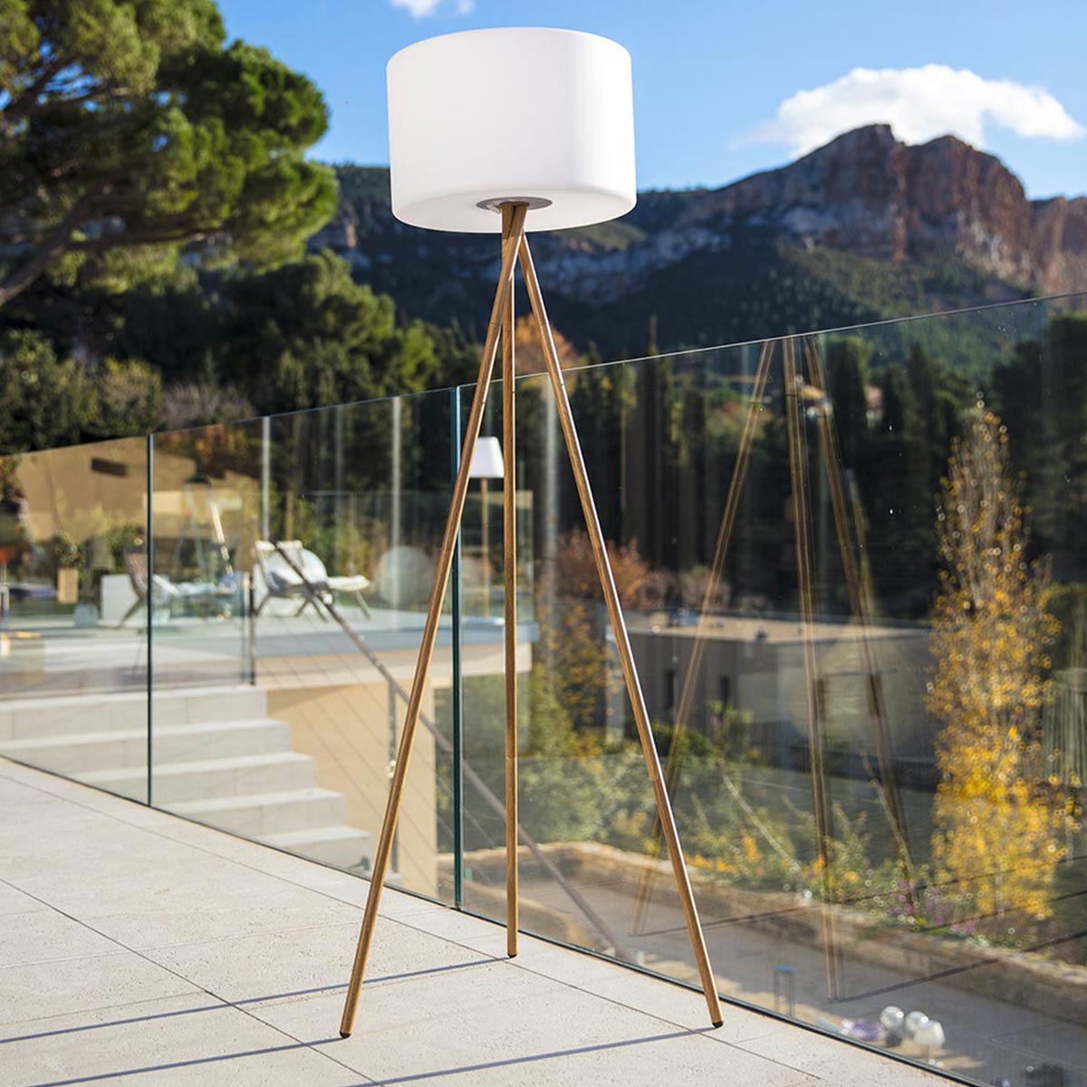 Red Deco Tamboury Wood lampadaire sans fil H155cm bois