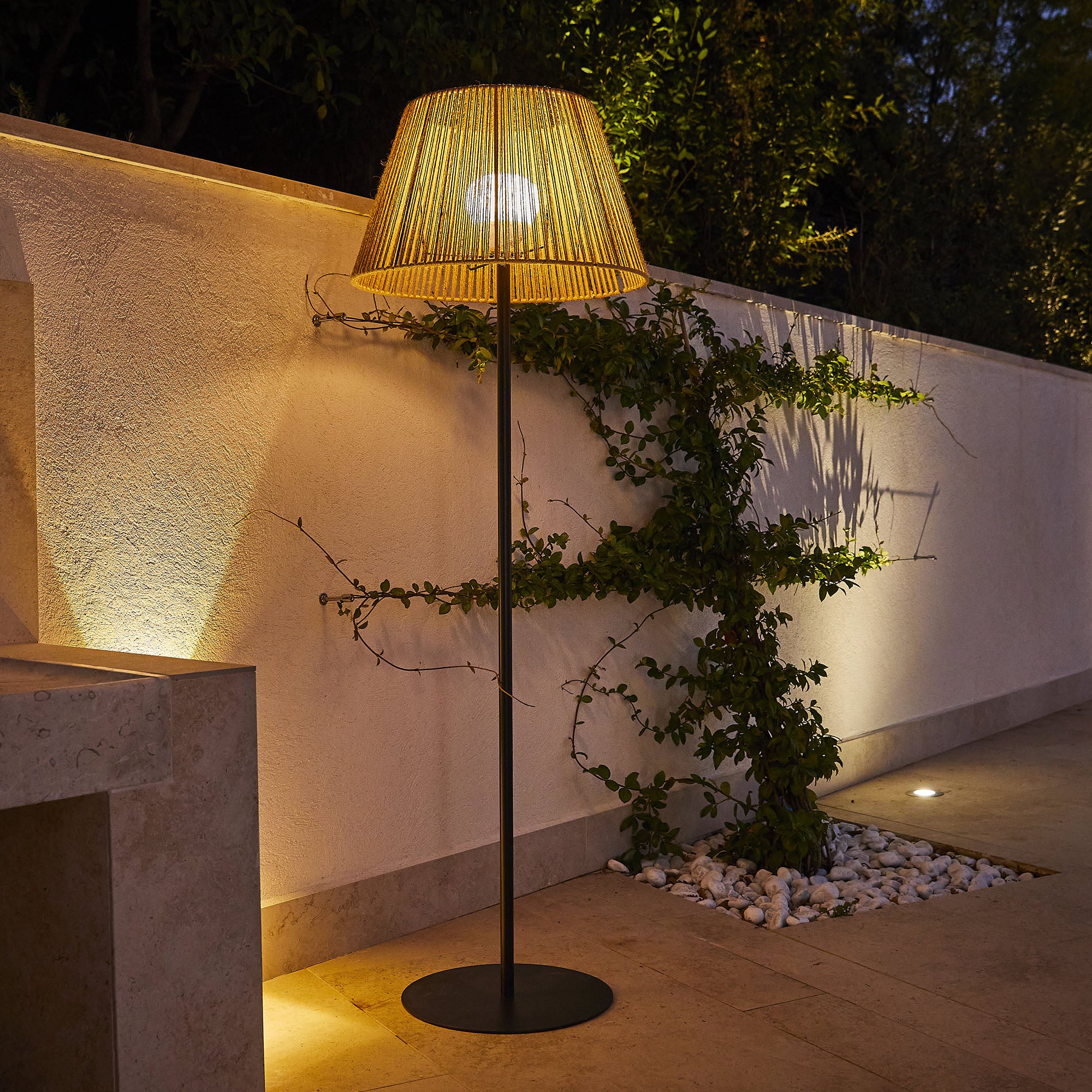 Red Deco TALL RAFFY lampadaire sans fil LED H170cm rotin