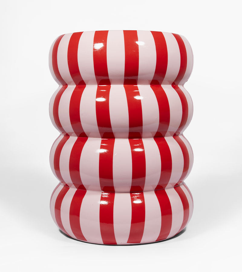 L'avant gardiste Design table appoint candy rose salon