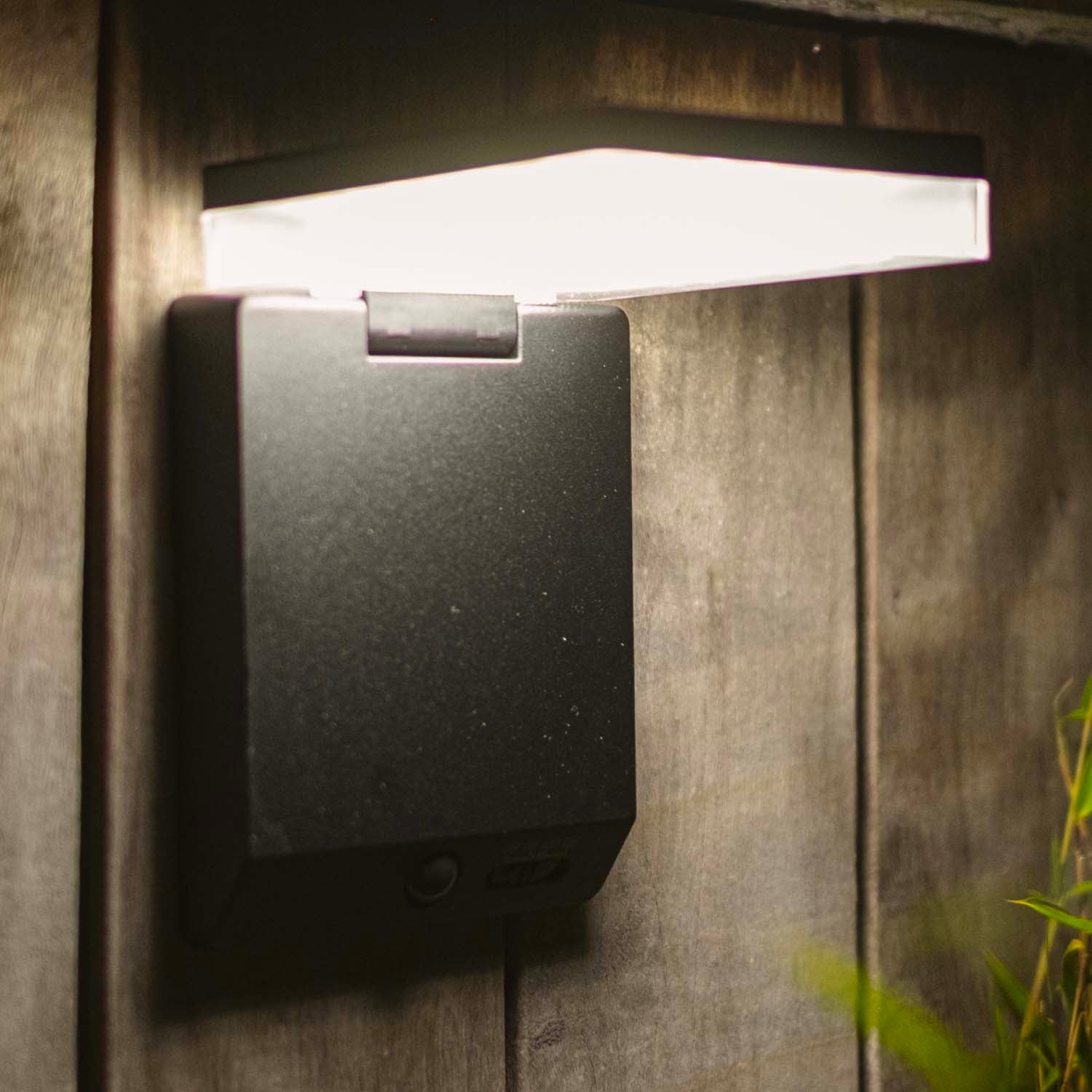 Red Deco Moze Solar applique solaire LED détecteur H15cm
