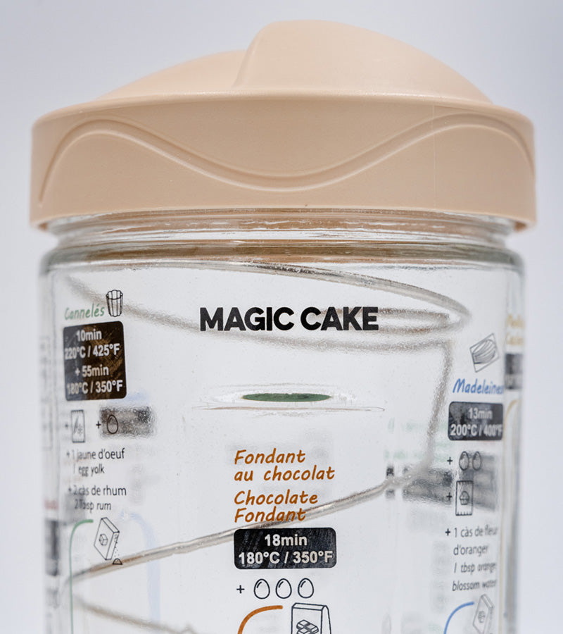L'avant gardiste Magic Cake shaker 10 recettes gâteaux maison