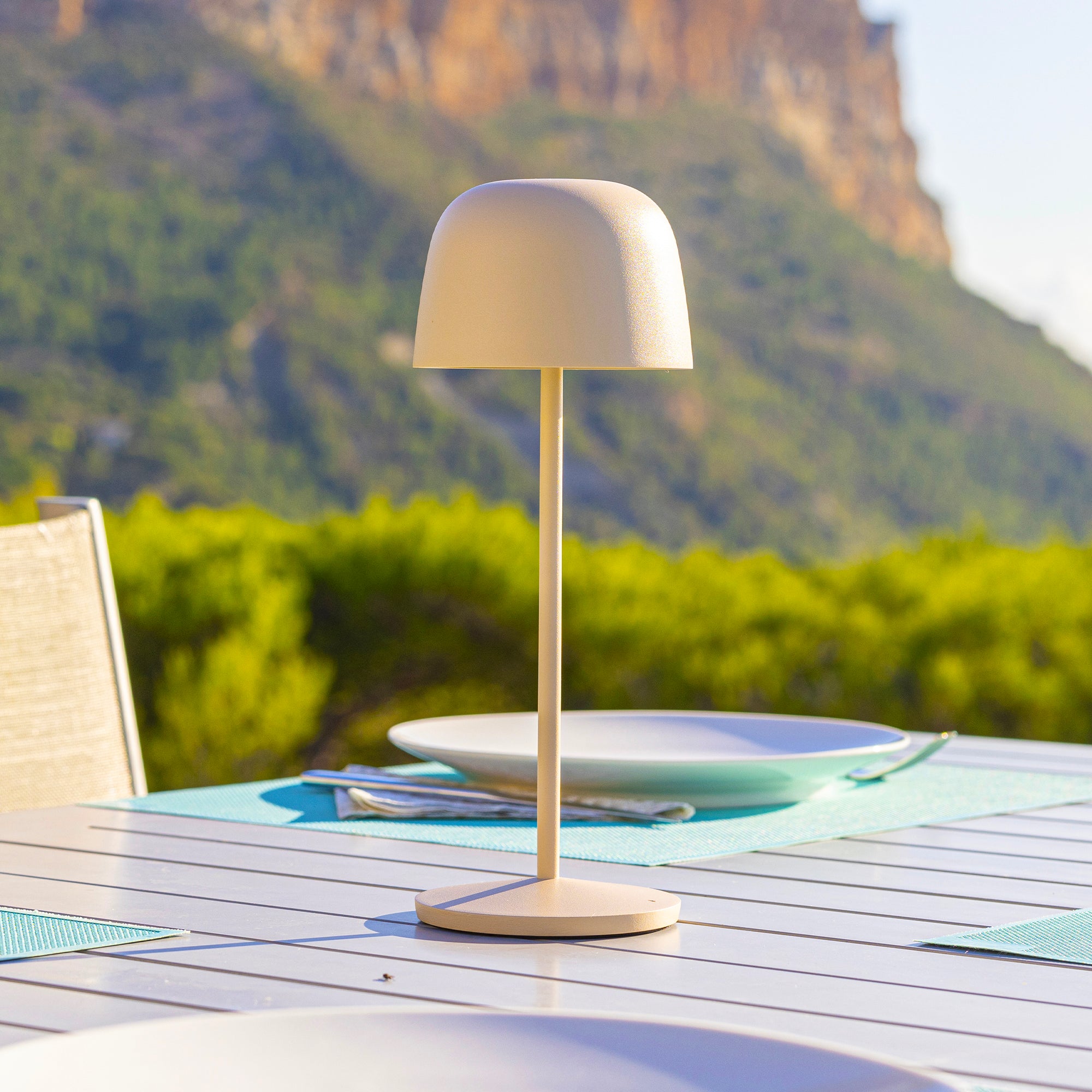 Red Deco Sophia Cream lampe de table sans fil beige LED H28cm