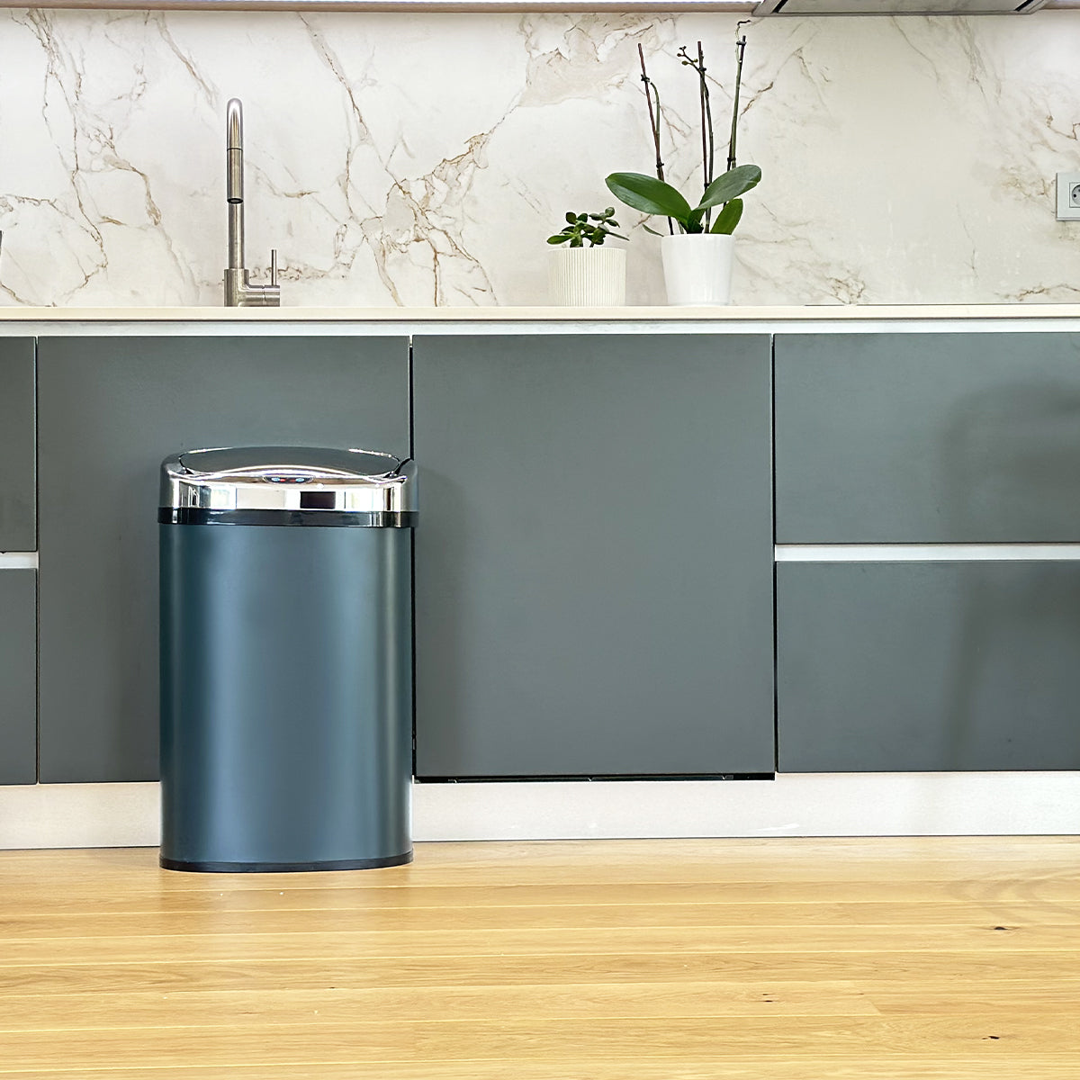 Red Deco Majestic poubelle cuisine automatique 58L gris mat inox