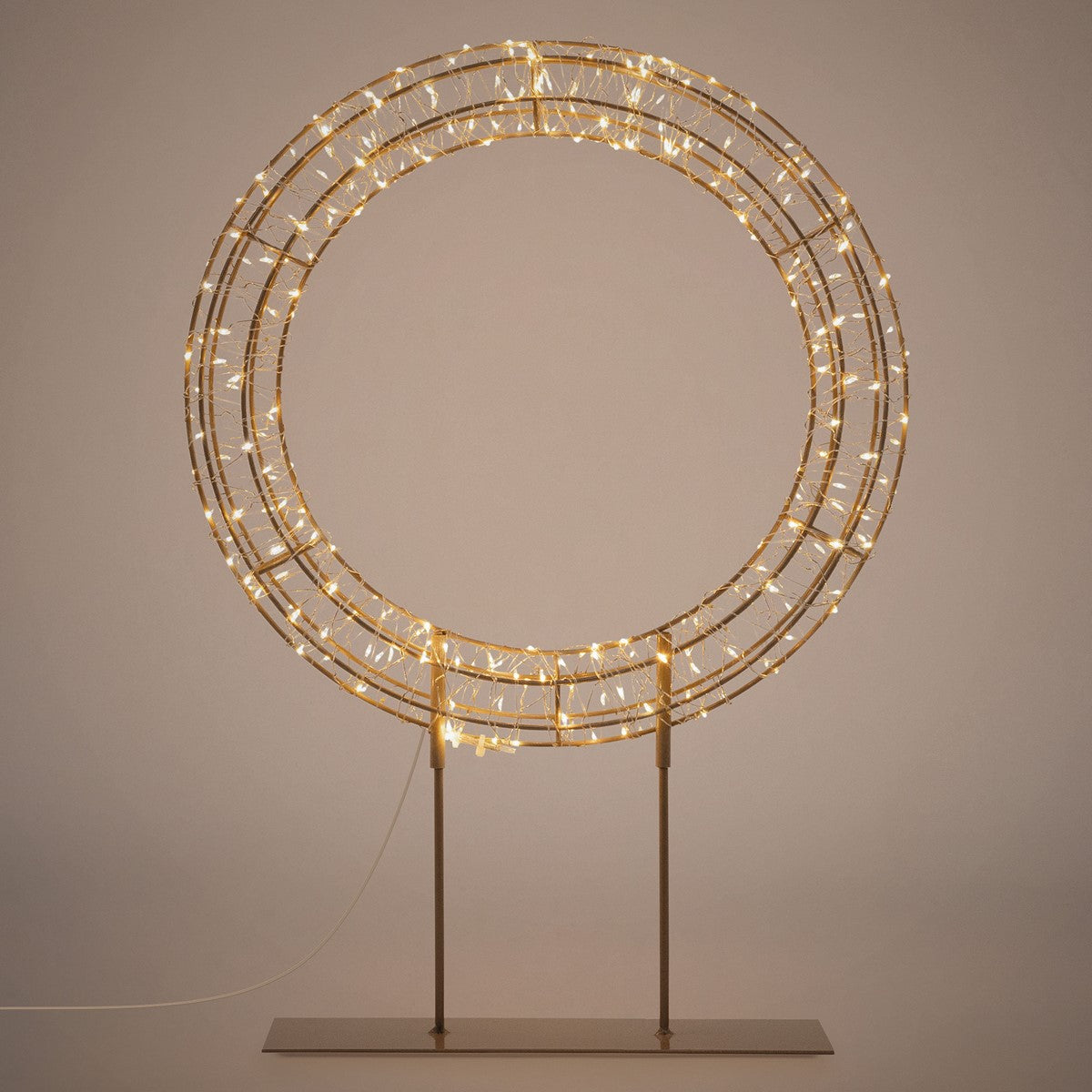 ECD Germany couronne Noël LED blanc chaud 41,5 cm sur socle