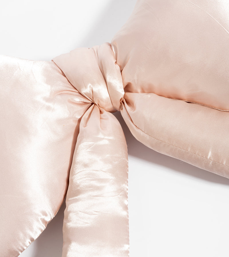 Oreiller nœud satin coussin déco chambre cocooning