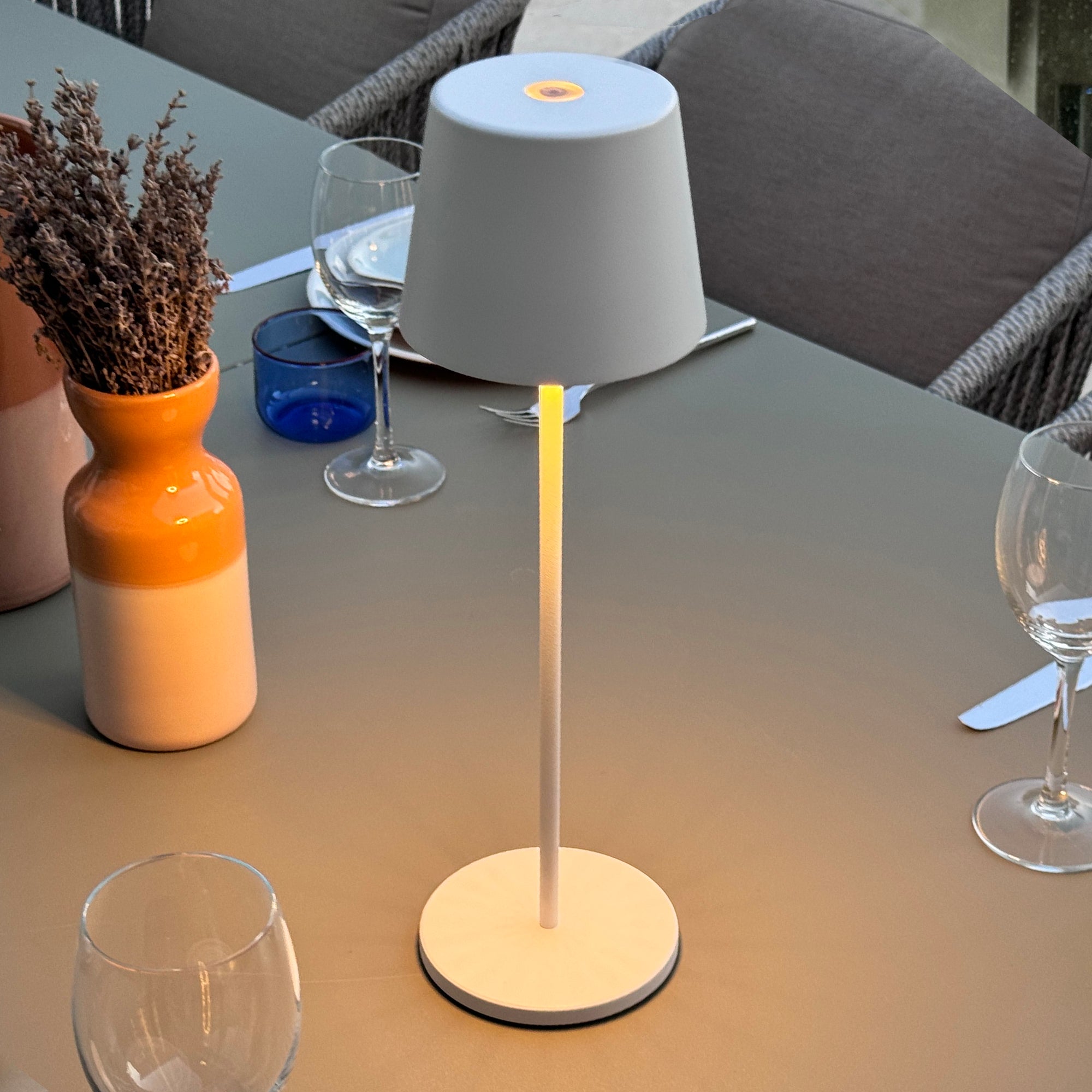 Red Deco KELLY WHITE lampe sans fil blanche touch 38cm