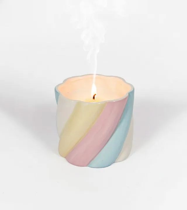 L'avant gardiste Objets déco Bougie marshmallow parfum sucré