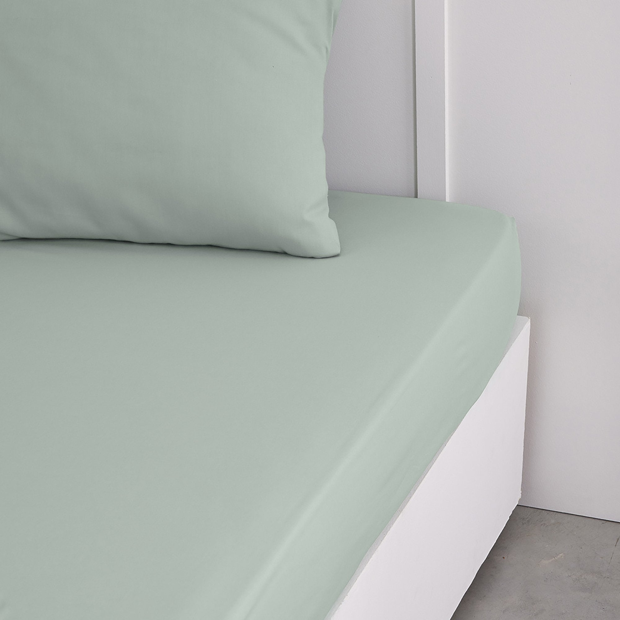 Stokomani Maison drap-housse 57 fils vert uni
