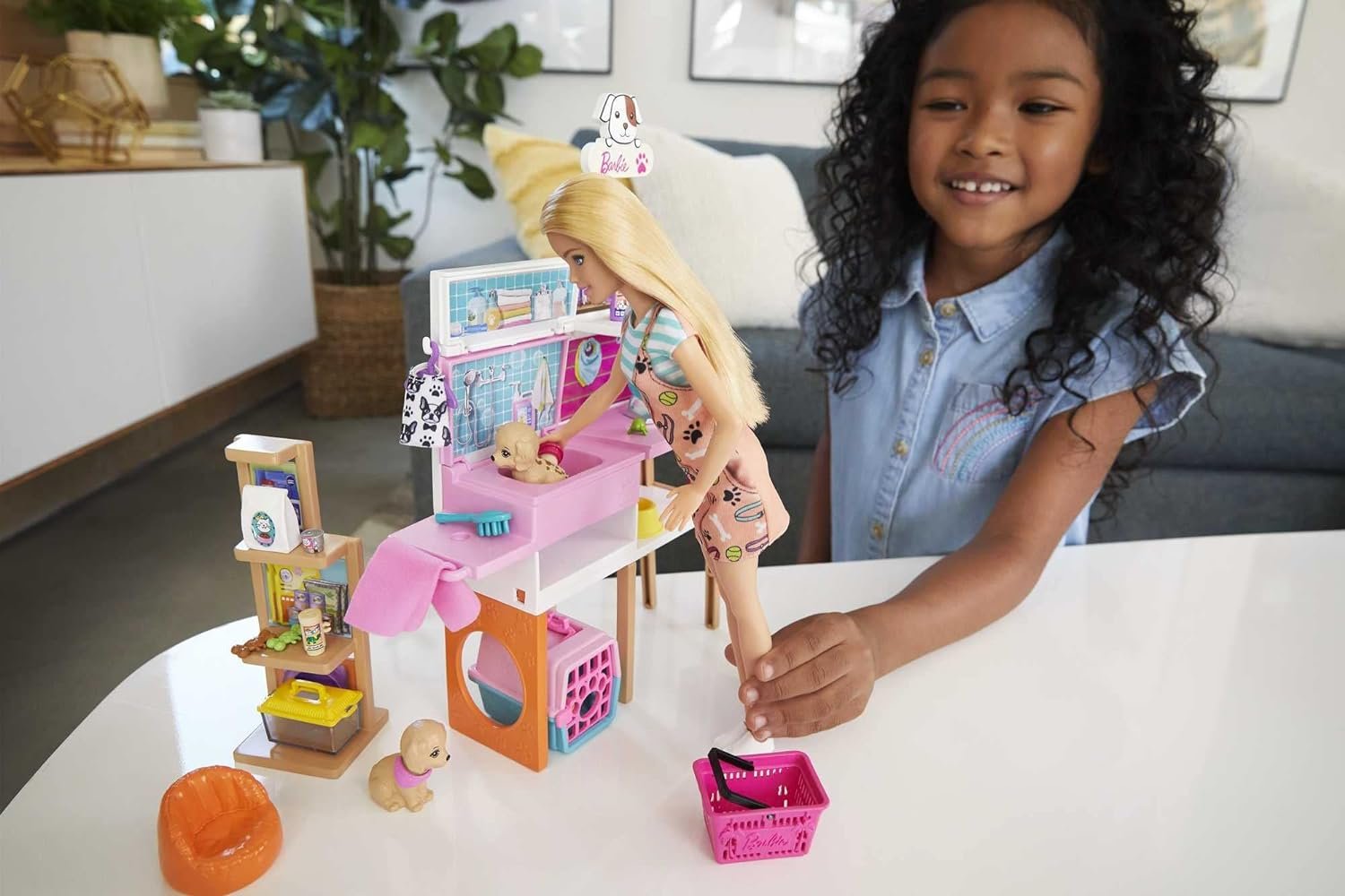 Barbie Animalerie coffret toilettage + 4 animaux jouet