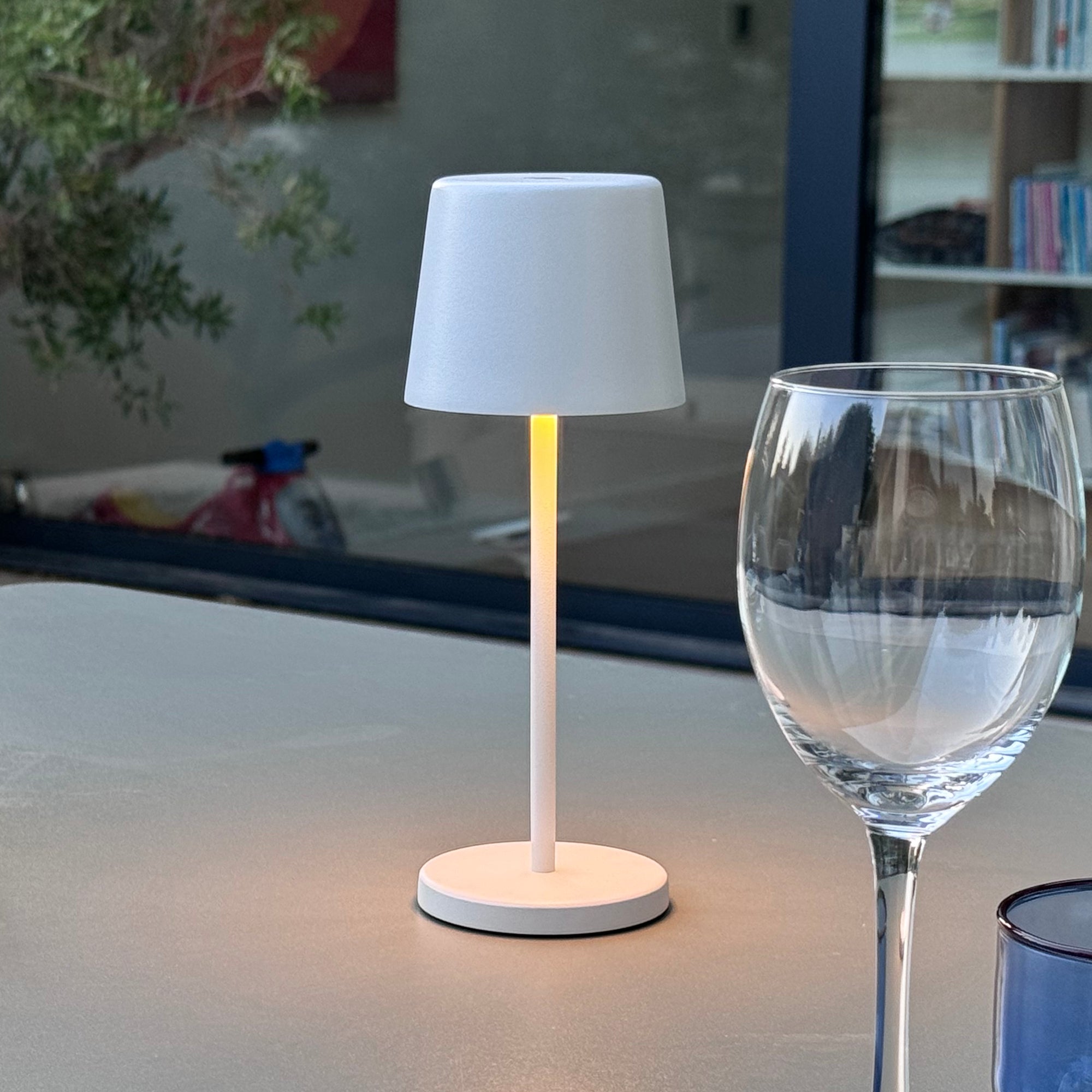 Red Deco Kelly Mini White H22cm mini lampe sans fil blanc dimmable