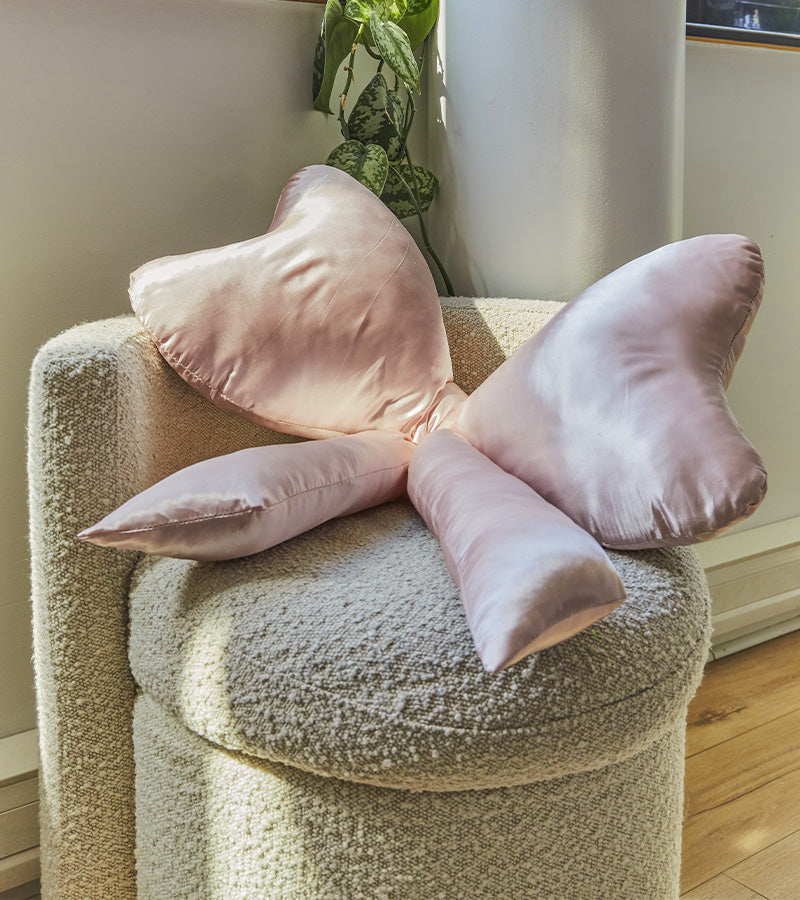 Oreiller nœud satin coussin déco chambre cocooning