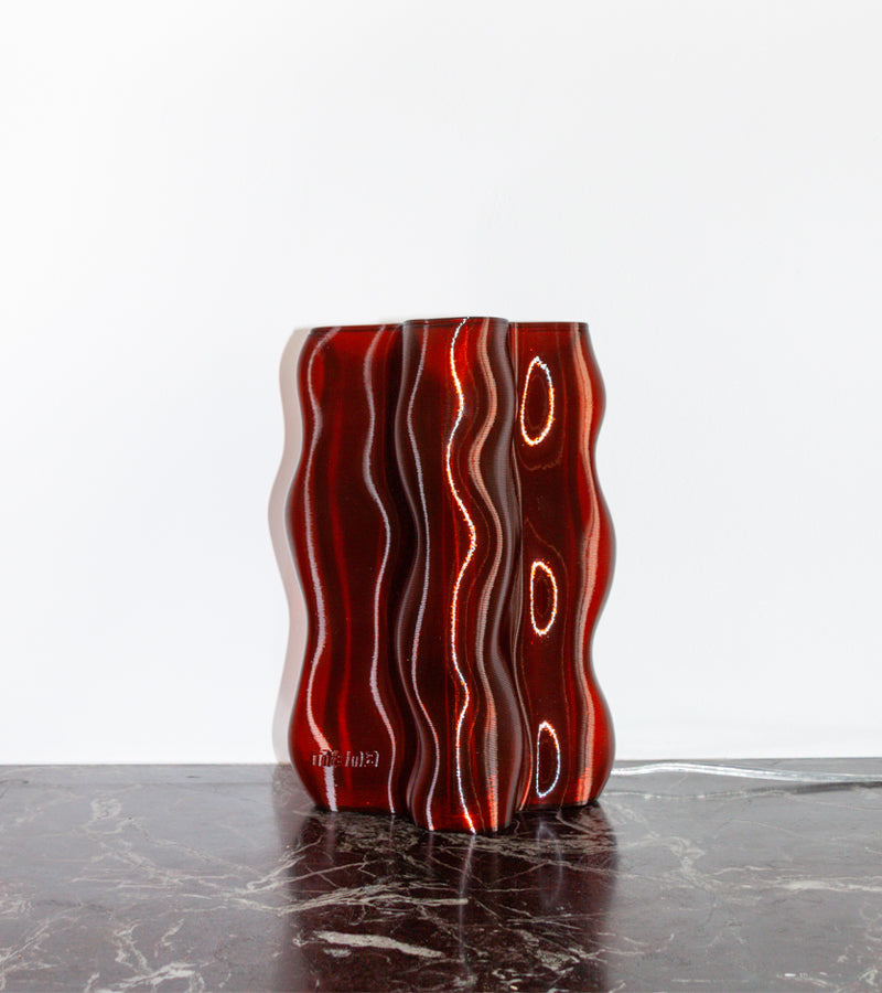 L'avant gardiste Magma lampe transparente design graphique