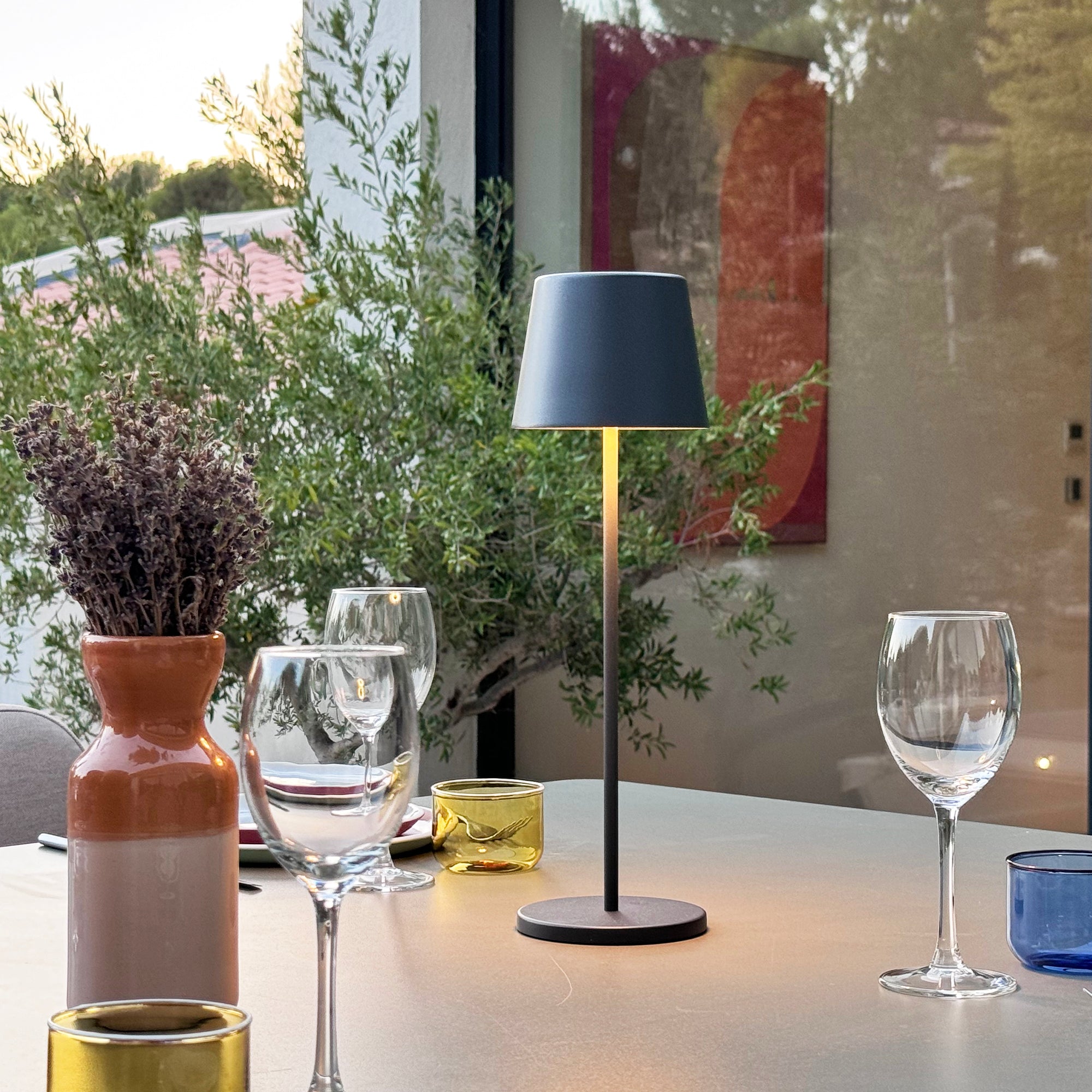 Red Deco Kelly Rock lampe table sans fil H38cm gris