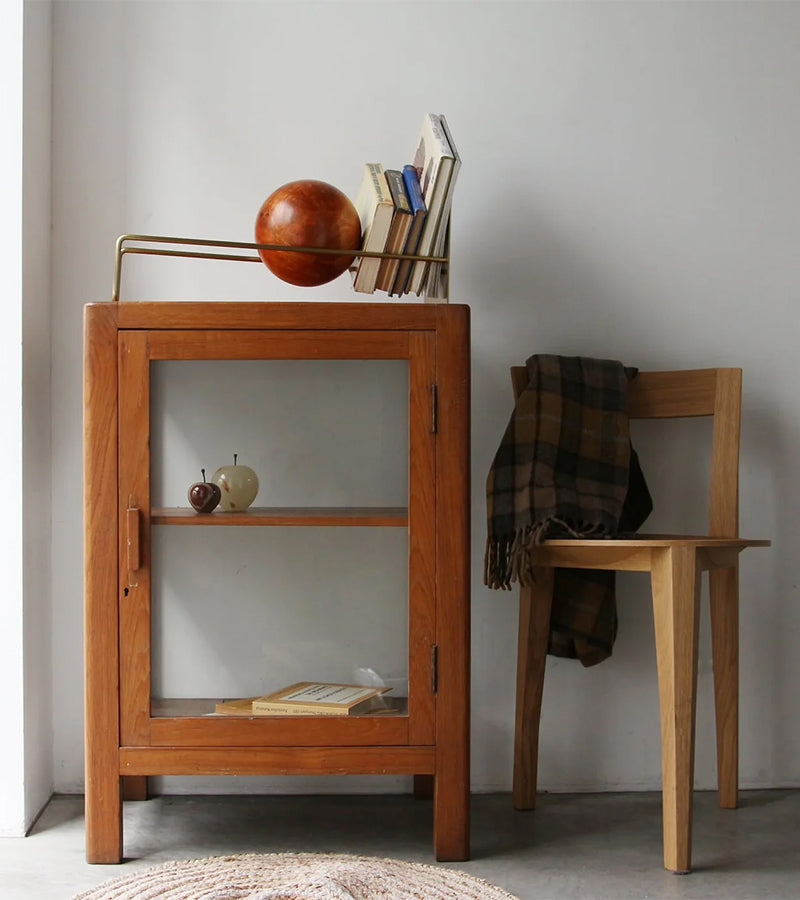 L'avant gardiste Slope serre-livre design boule bois