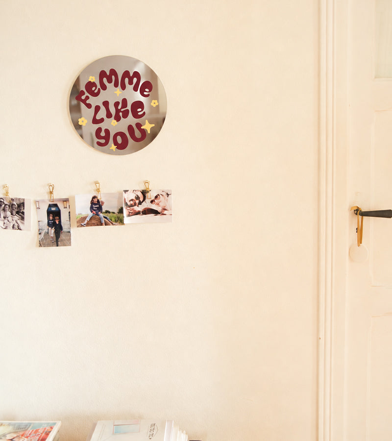 L'avant gardiste Miroir Femme like you mural pop