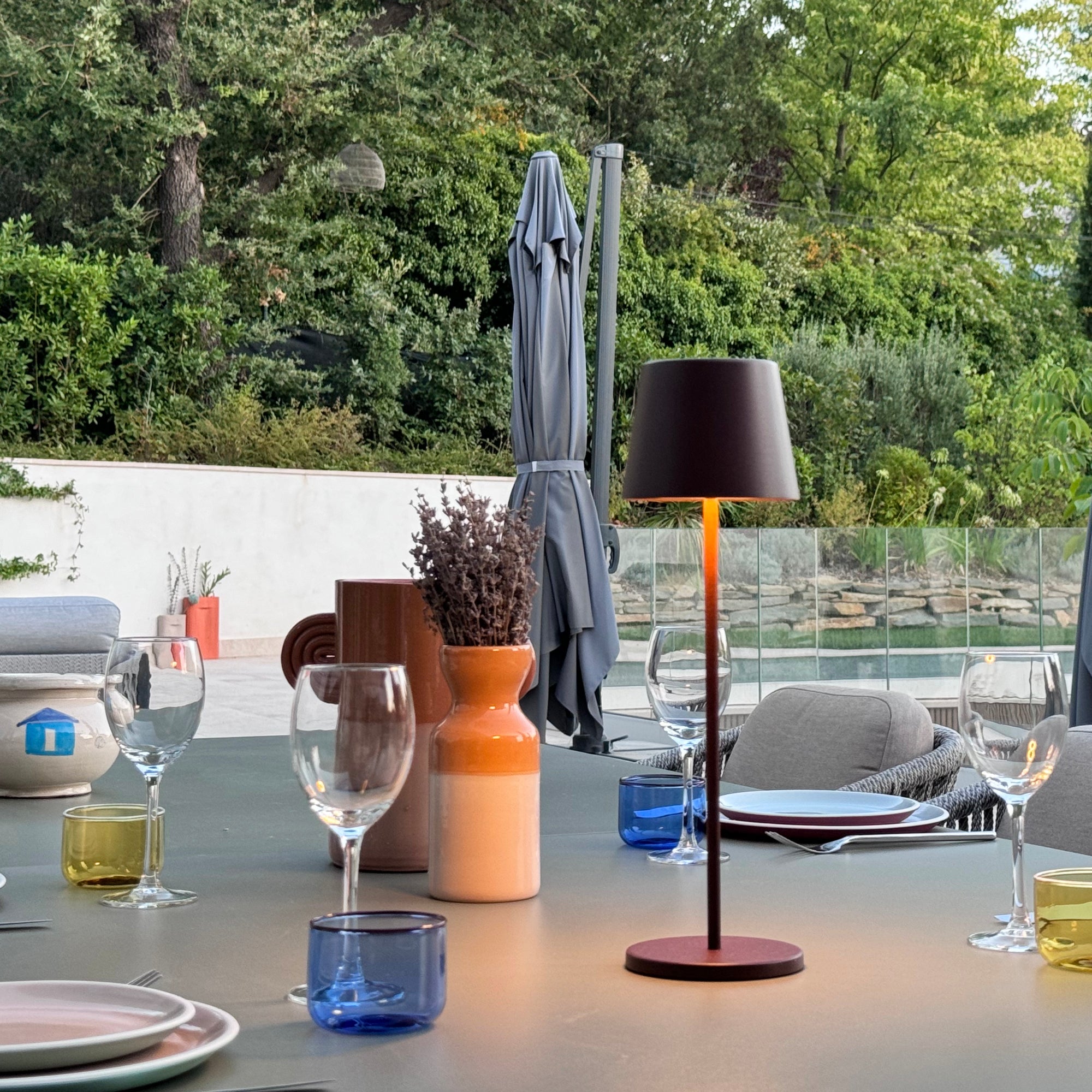Red Deco Kelly Vintage lampe table bronze H38cm LED