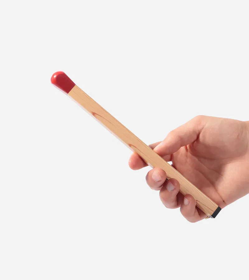 L'avant gardiste briquet allumette géante sans flamme