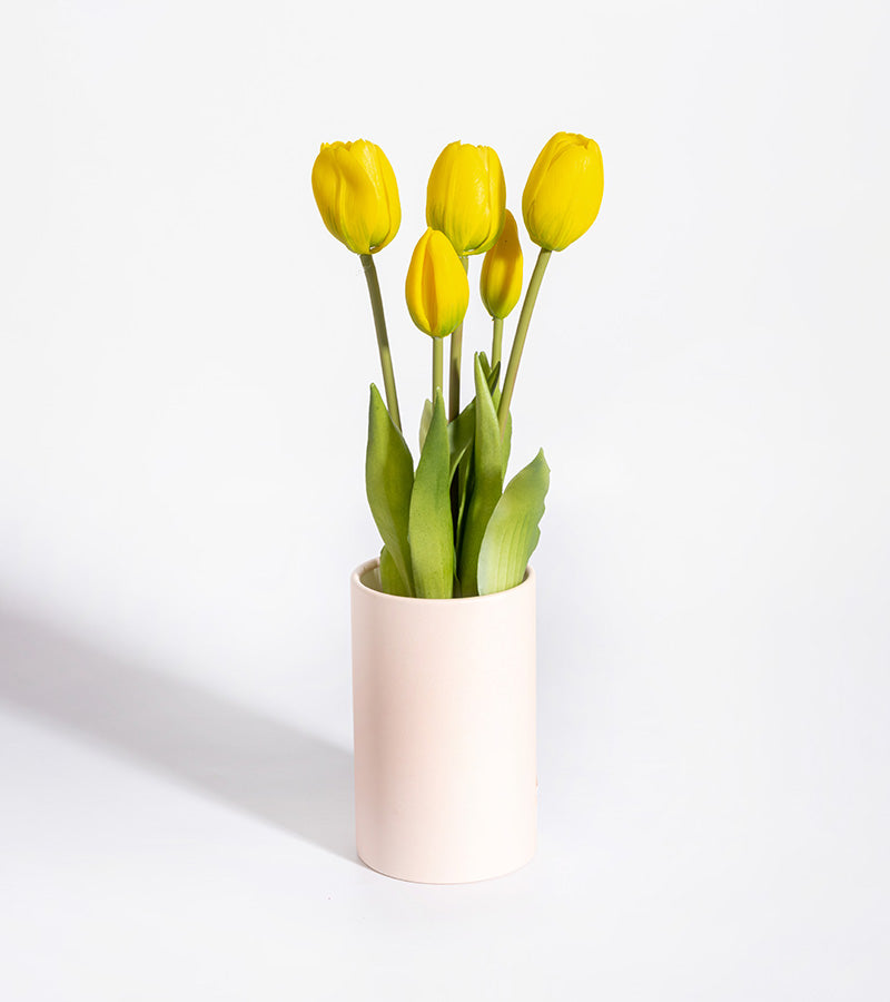 L'avant gardiste bouquet tulipes artificielles jaune