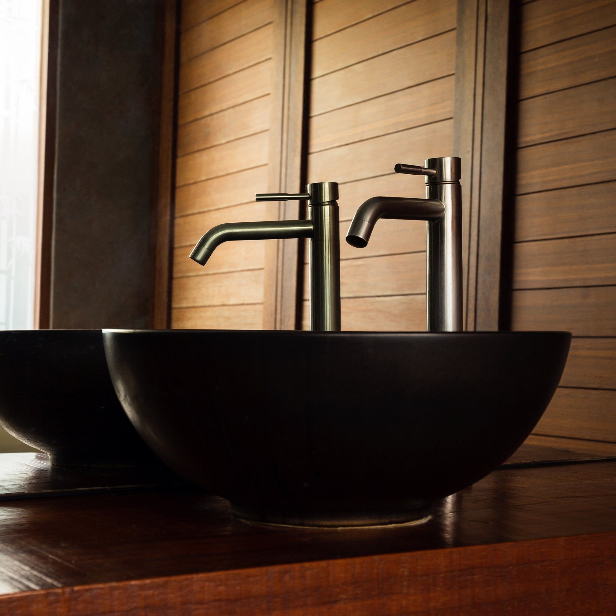 ECD Germany LuxeBath vasque ronde 32 cm noir mat + bonde
