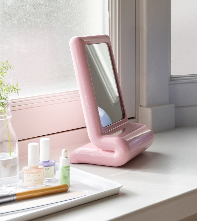 L'avant gardiste Objets déco Miroir vanity blanc coiffeuse