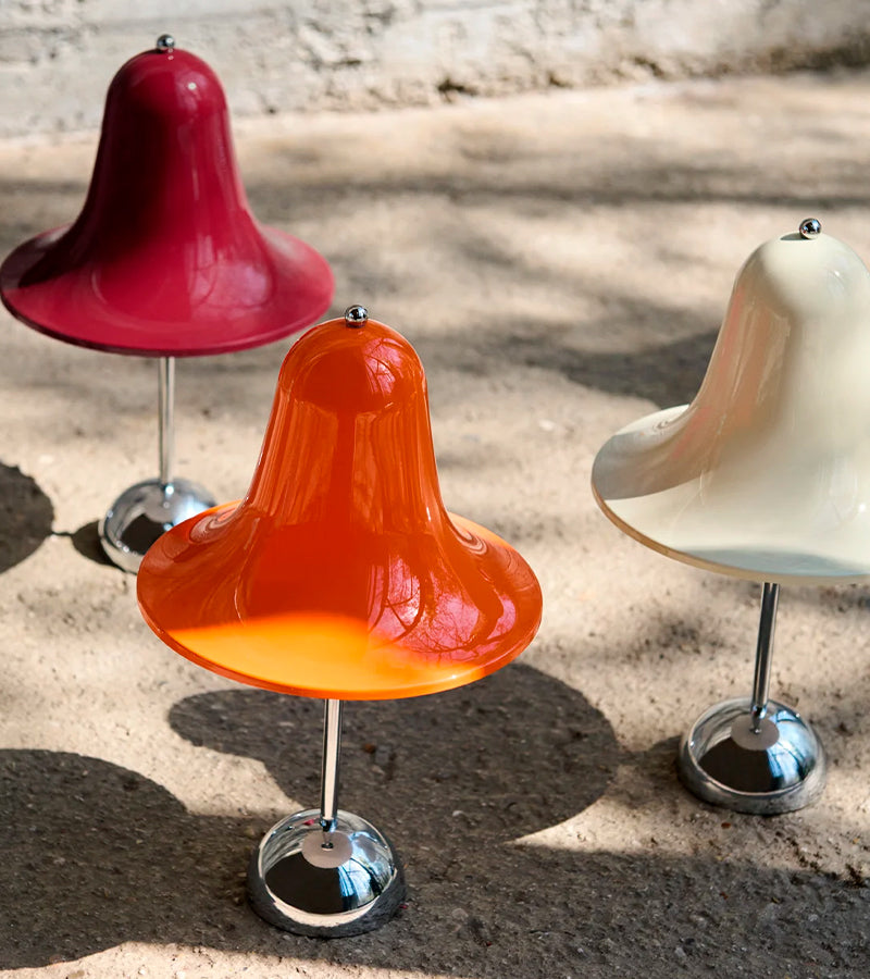 L'avant gardiste Pantop Portable lampe blanc crème sans fil