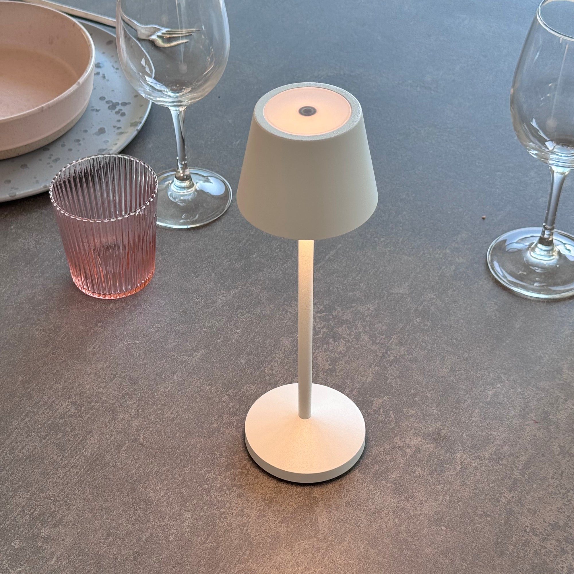 Red Deco Emily White lot 9 lampes sans fil H25cm 3000K