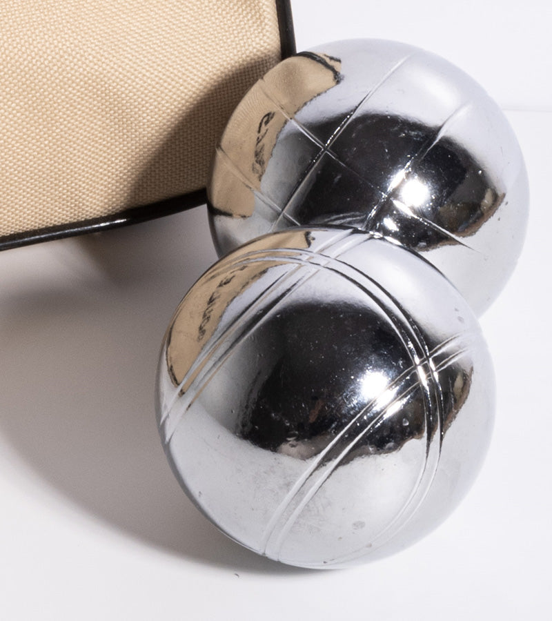 L'avant gardiste Outdoor Set boules de pétanque complet jardin