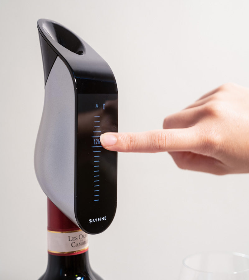 L'avant gardiste Bar aérateur vin digital connecté