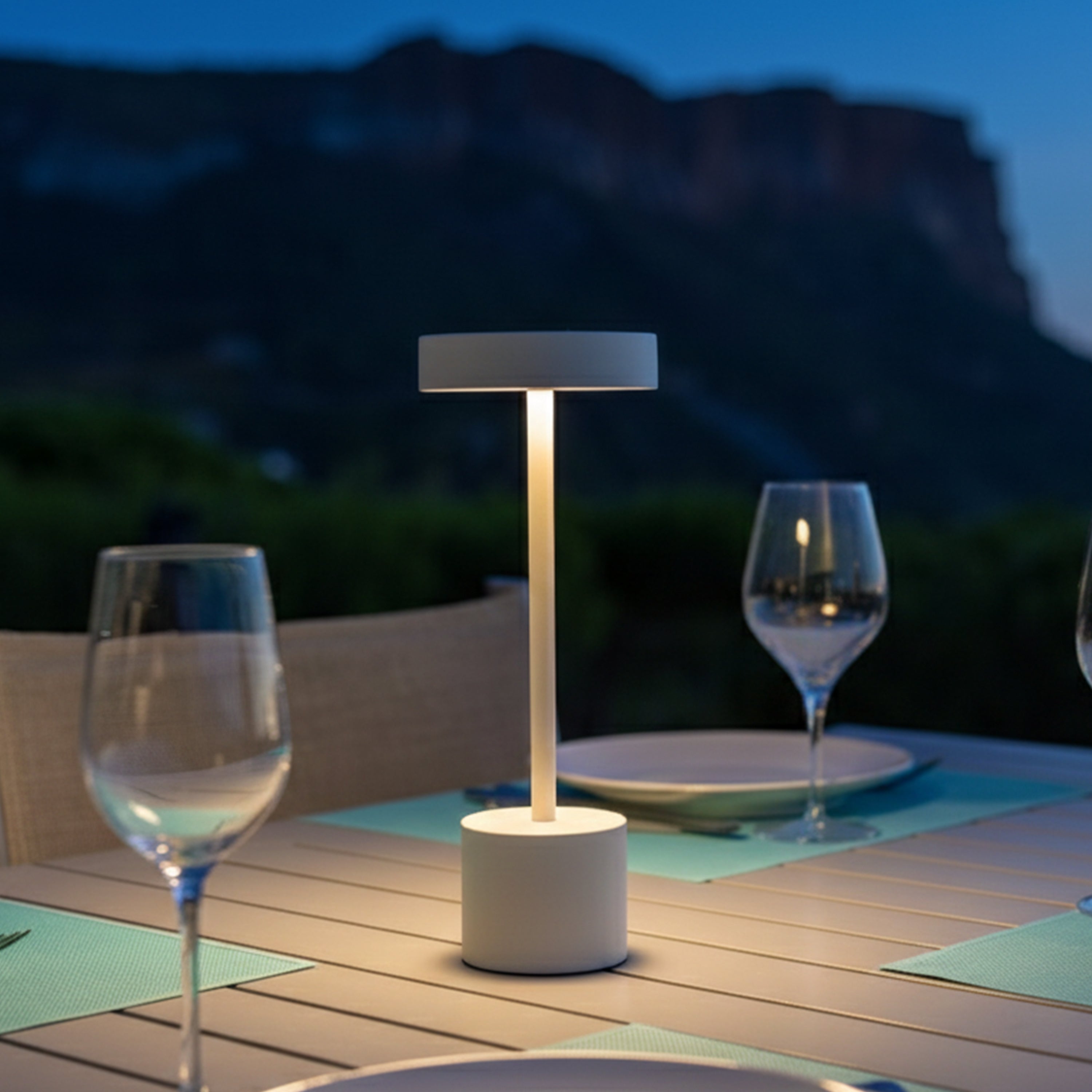 Red Deco Roby White lampe sans fil tactile blanc H30cm