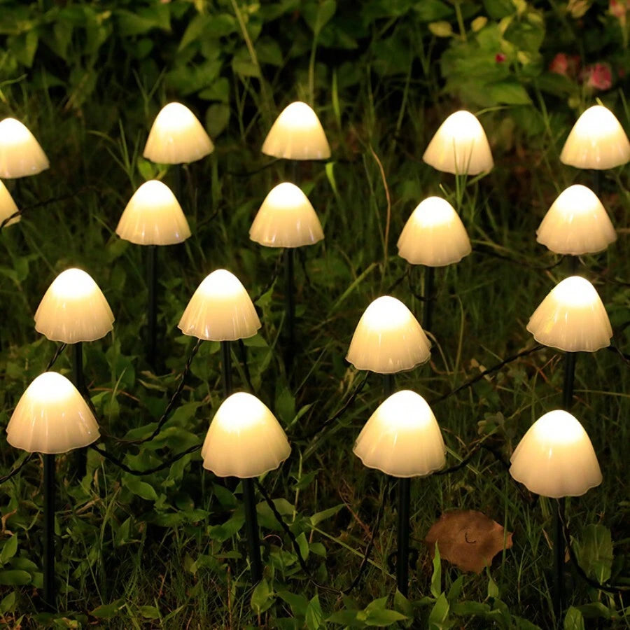 Red Deco Champy 10 champignons solaires LED blanc chaud 3,8m