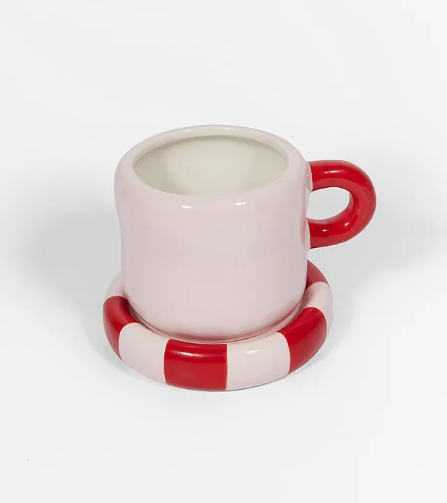 L'avant gardiste Vaisselle & Table Fun tasse Love rose rouge avec soucoupe
