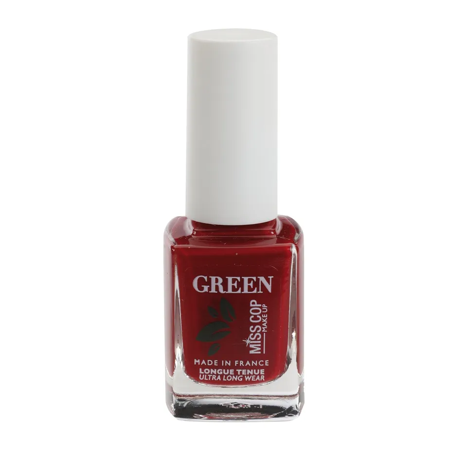 Miss Cop vernis ongles rouge noir couvrant longue tenue